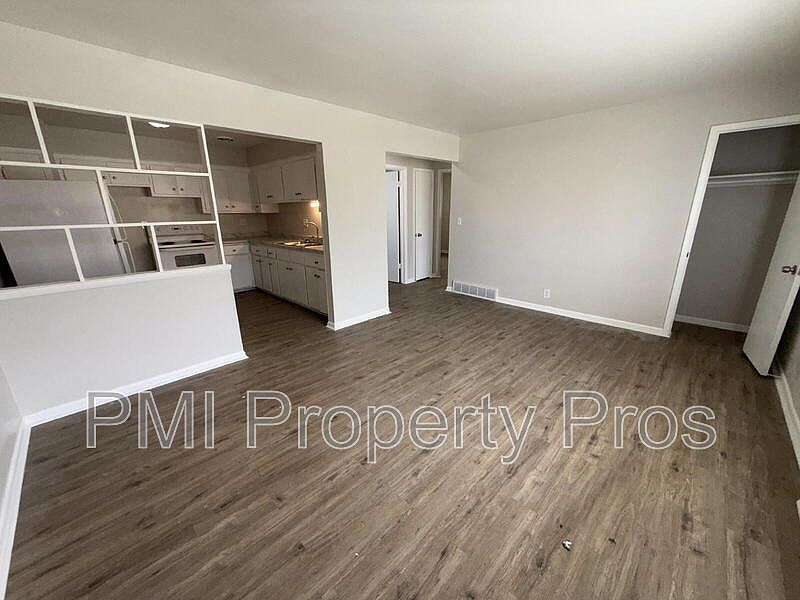 1st image of 7701 W Hampton Ave APT 1