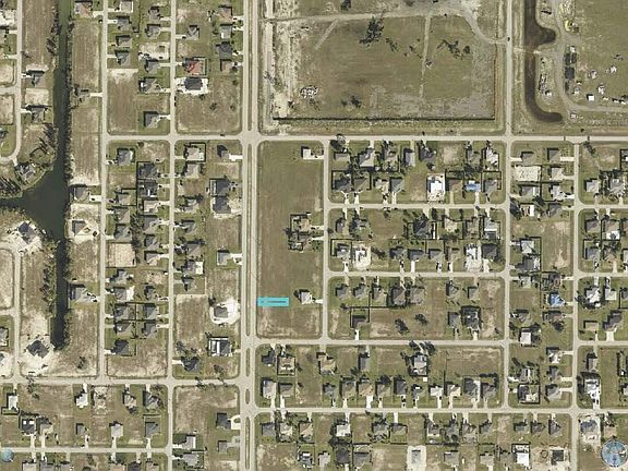 4th image of 1921 N Chiquita Boulevard