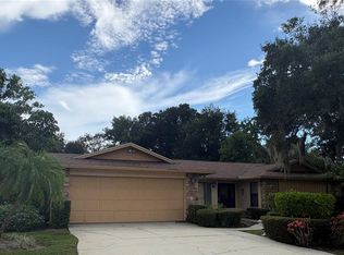 862 Pinewood Ter W, Palm Harbor, FL 34683