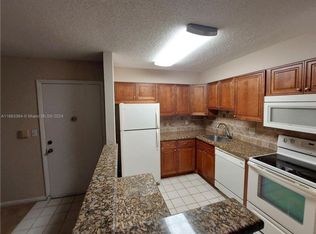9606 S Belfort Cir #106, Tamarac, FL 33321