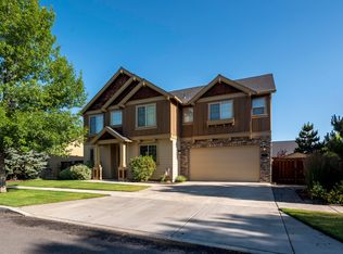 2773 NW Greenwood Ave, Redmond, OR 97756