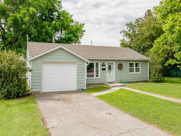 190 Goodturn Dr, Cody, WY 82414