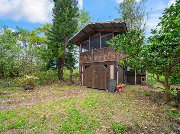 16-541 Aulii St, Kurtistown, HI 96760