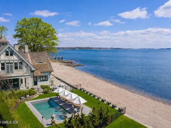 207-209 Long Neck Point Rd, Darien, CT 06820