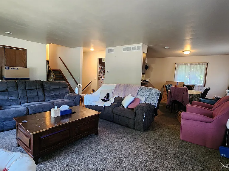 5324 Milwaukee St — Photo 3