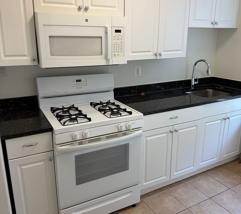 1st image of 4111 Nicholson St APT 7