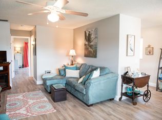 1225 NW 21st St APT 912, Stuart, FL 34994