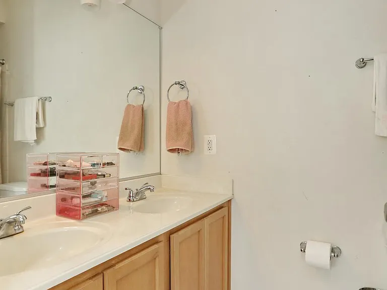 31 Steeplechase Dr — Photo 29