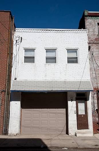 1st image of 1717 Montrose St Floor 2