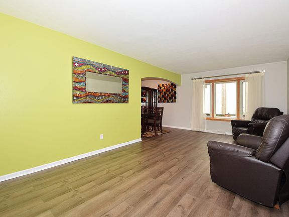 3rd image of 2423 N 115th St