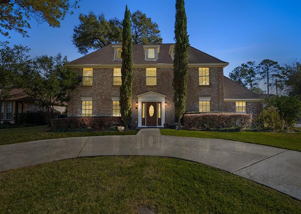 1st image of 15502 Misty Hollow Dr