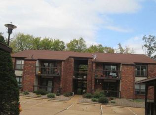 6800 Cottage Grove Ln APT A, Saint Louis, MO 63129