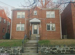 1330 28th St SE APT 1, Washington, DC 20020