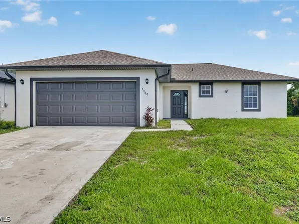 3900 4th St SW, Lehigh Acres, FL 33976