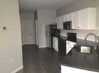 703 N Main St #2, Marion, VA 24354