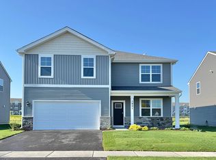 1451 Aspen Ln, Pingree Grove, IL 60140