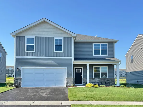 1451 Aspen Ln, Pingree Grove, IL 60140