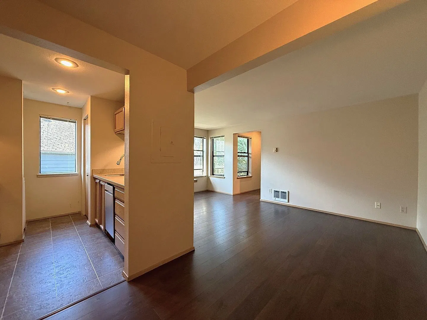 Park Madison Apartments — Photo 3