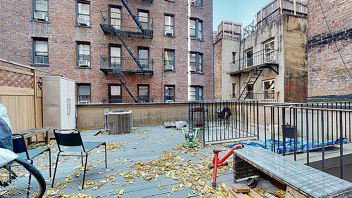 1st image of 207 E 27th St #2152C