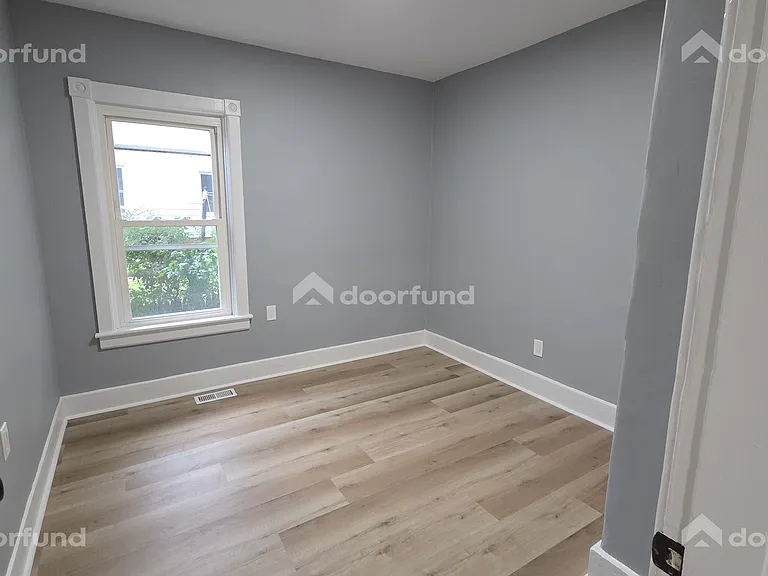 41 Eastern Ave #1 — Photo 9