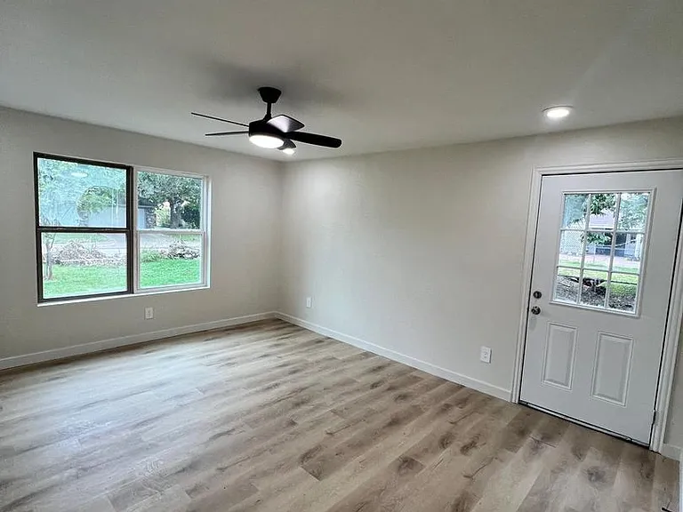 719 English St — Photo 4