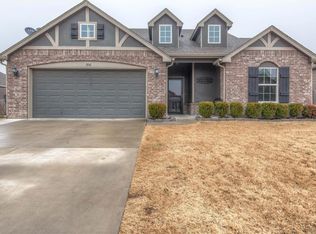 11041 N 119th Ave E, Owasso, OK 74055