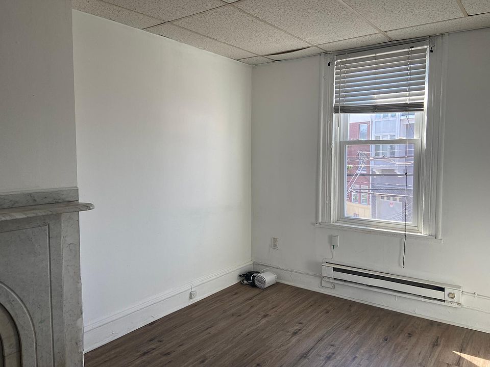 1st image of 1249 Shackamaxon St APT 2F