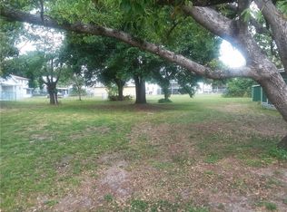 221 Palmetto St, Auburndale, FL 33823