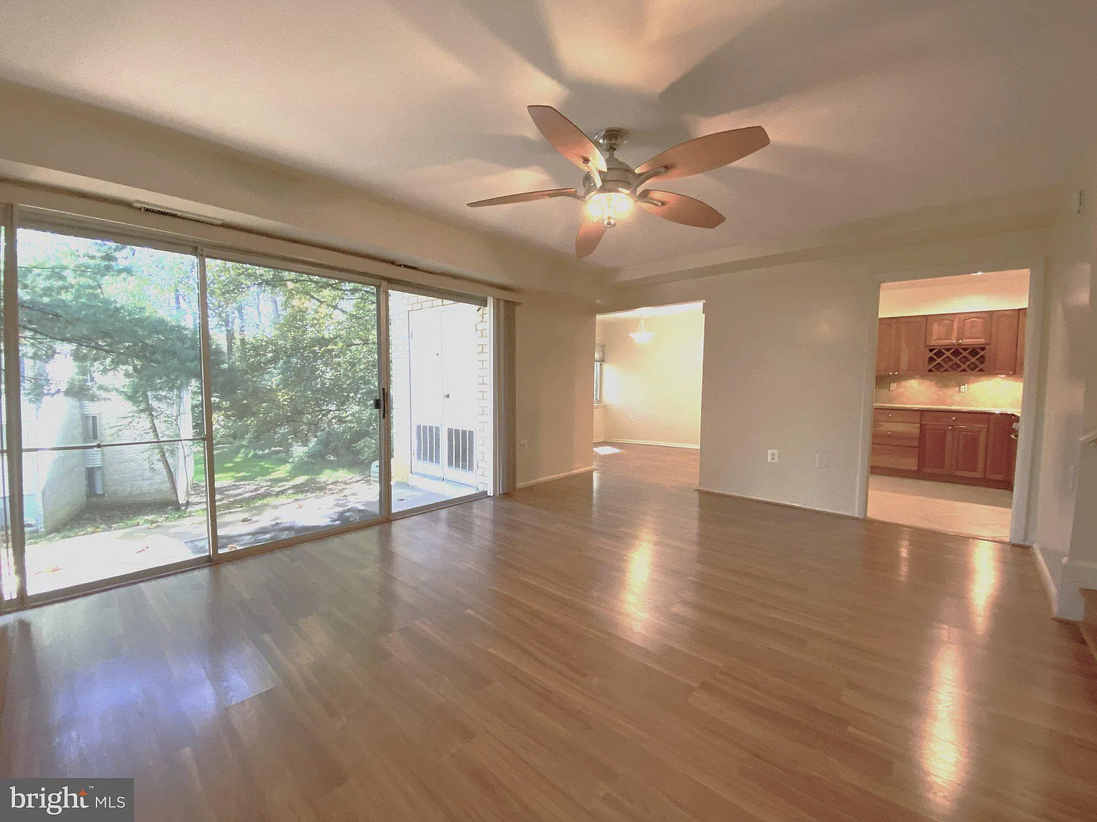 1 bed, 1.0 bath, 828 sqft, $2,000 — Photo 3