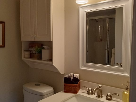 Bedroom 2 Bath