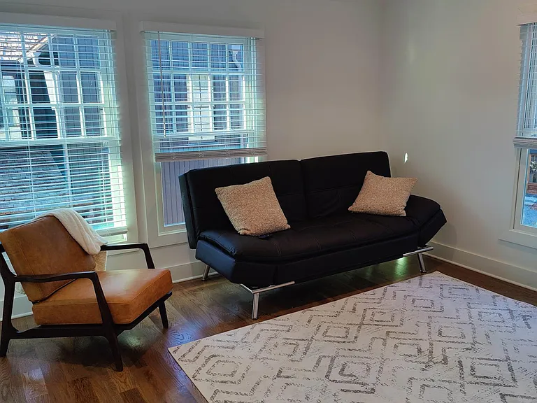 255 Kelmscott Ln — Photo 26