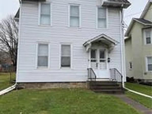 170 S Whitfield St Floor 1, Nazareth, PA 18064