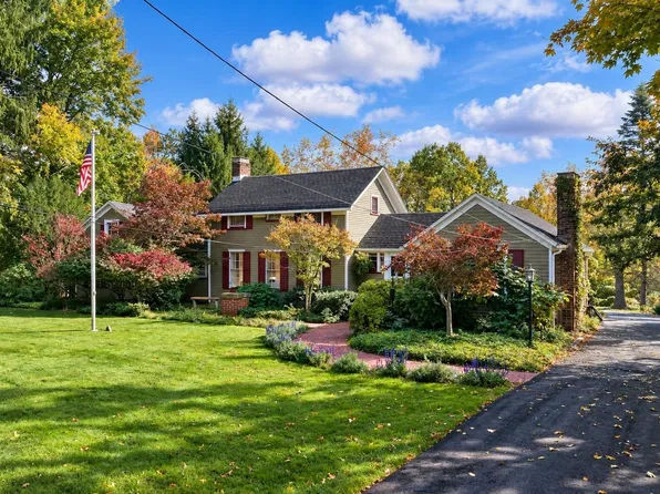 31000 Shaker Blvd, Pepper Pike, OH 44124