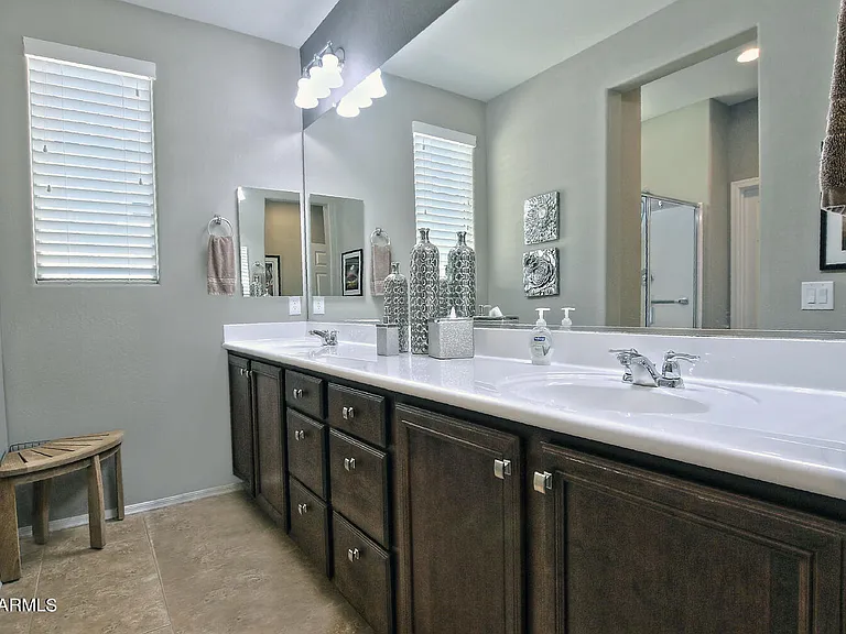 4394 N Hummingbird Dr — Photo 18