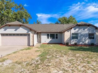 422 W De Carlo Ct, Deltona, FL 32725