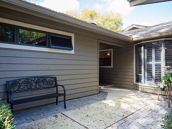 2nd image of 1301 Westlake Blvd