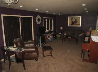 148 Larchmont Way, Bolingbrook, IL 60440