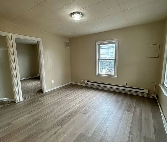 25 N 28th St #B — Photo 1