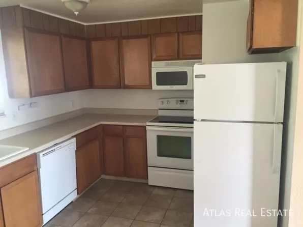 930 Bishop Ct APT D, Castle Rock, CO 80104