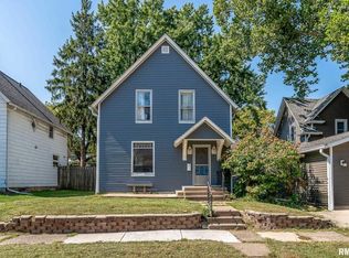 1811 12th St, Moline, IL 61265