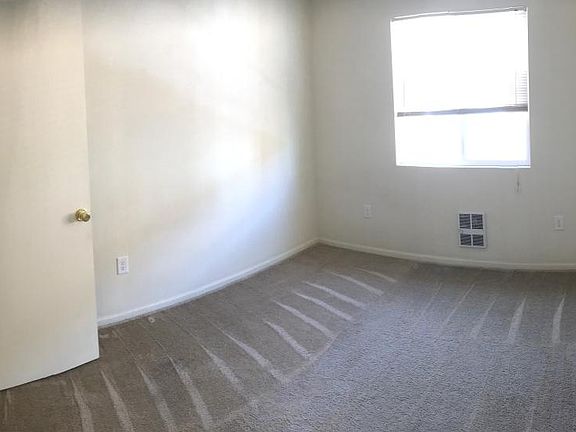 5th image of 1910 S 11th St APT A
