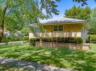 9134 28th St, Brookfield, IL 60513