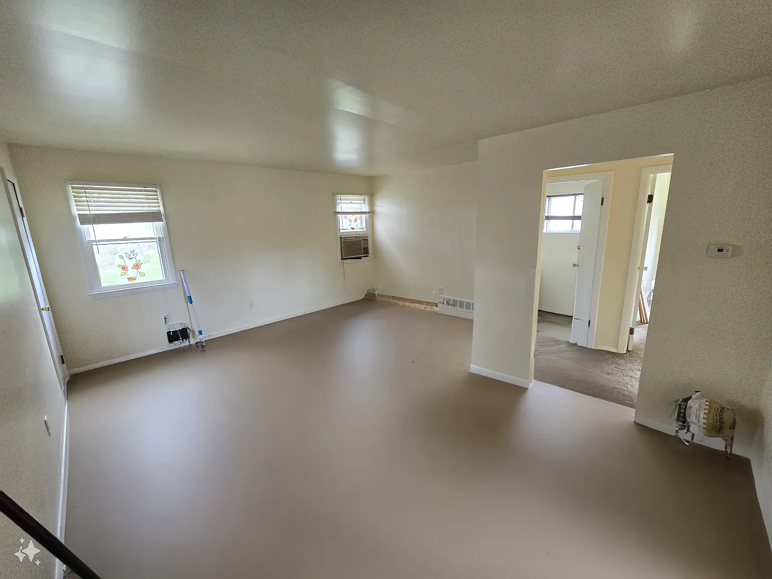 2218 Hamilton Avenue — Photo 2