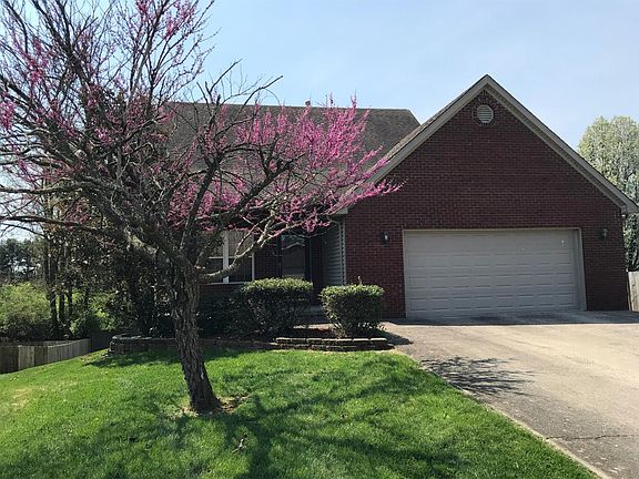 3rd image of 1397 Equine Way
