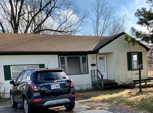 416 N Warren Ave, Springfield, MO 65802