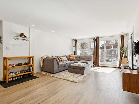 5th image of 1222 S 13th Ave SW #205