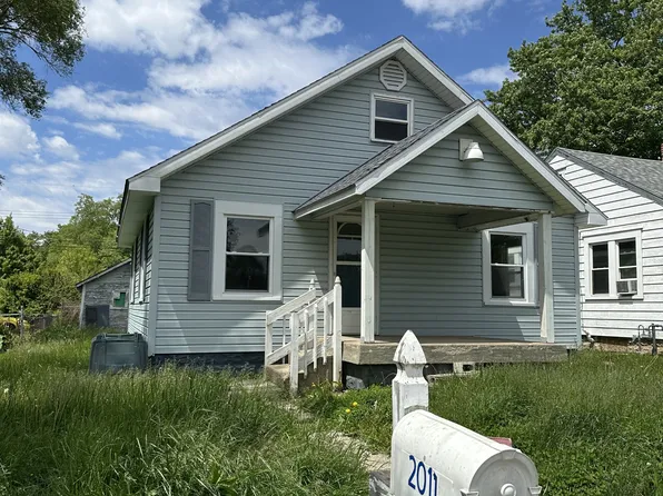 2011 S Waldemere Ave, Muncie, IN 47302