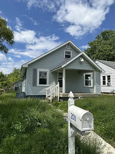 2011 S Waldemere Ave Photo 1
