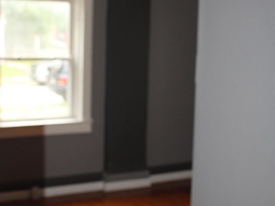 1st image of 7141 Vermont Ave
