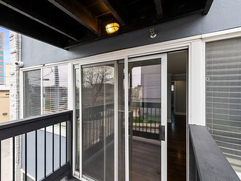 4544 Summit St — Photo 46